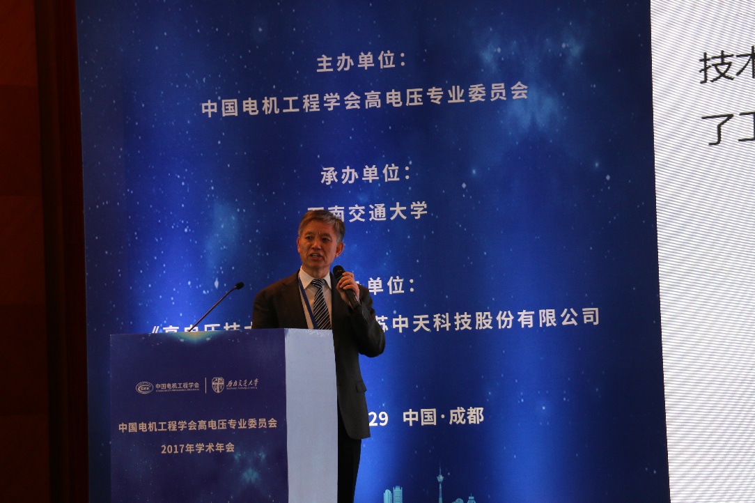 陈维江.jpg 陈维江.jpg